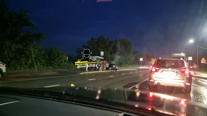 Фото: "Инцидент Барнаул"