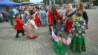 Фестиваль "Единой семьей живем в Барнауле" / Фото: amic.ru