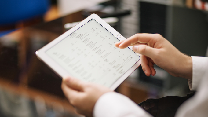 Ноутбук / Фото: freepik.com