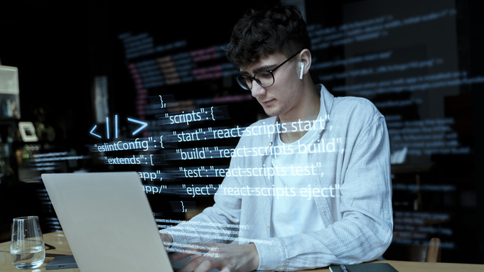 ИТ-сфера. Программирование / Фото: freepik.com