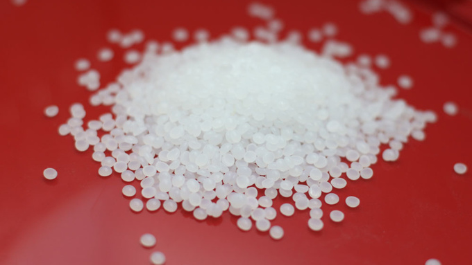 Клей / Фото: Дмитрий Рогачев / ООО "Компания МастерКлей"