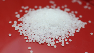 Клей / Фото: Дмитрий Рогачев / ООО "Компания МастерКлей"