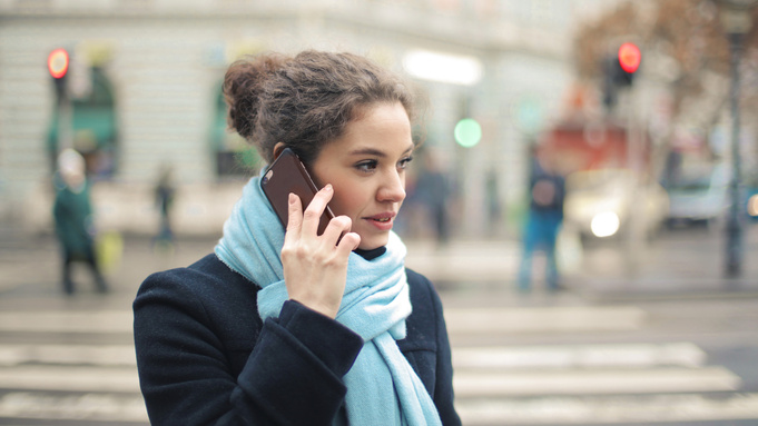 Входящий звонок / Фото: andreas / freepik.com