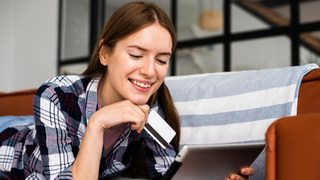 Интернет-покупки / Фото: пресс-служба МегаФона