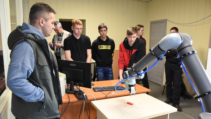 Студенты кафедры / Фото: пресс-служба АлтГТУ