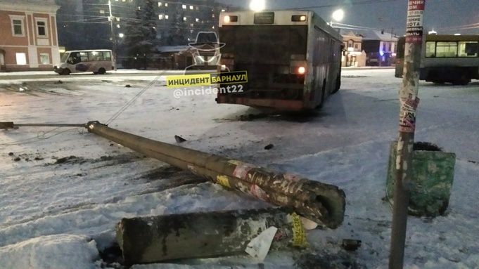 Фото: "Инцидент Барнаул"