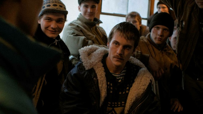 Кадр из сериала "Слово пацана" / Фото: film.ru