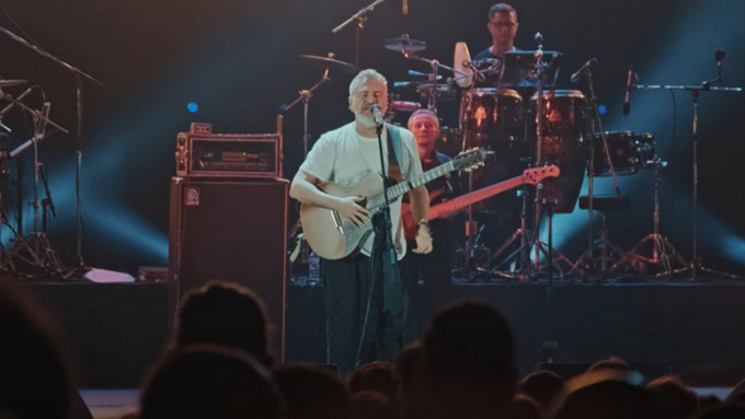 Кадр из видео / Леонид Агутин