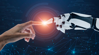 Технологии и искусство / Фото: freepik.com