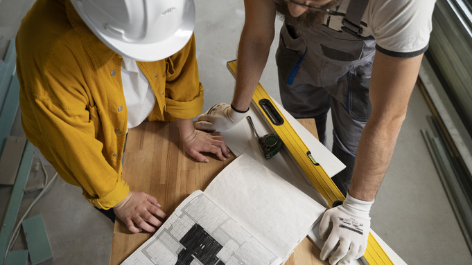 Строители / Фото: Freepik