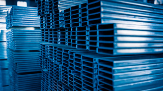 Металлопрокат / Фото: fanjianhua / Freepik