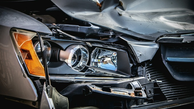 Разбитый автомобиль / Фото: unsplash.com