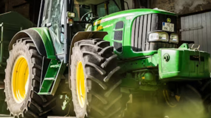 Зеленый трактор / Фото: unsplash.com