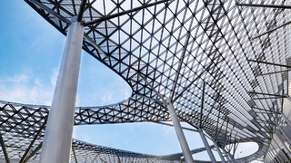 Металлоконструкция / Фото: onlyyouqj / freepik.com