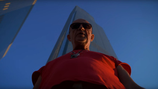 Игорь Цыба / Фото: кадр из клипа "Дымок" на YouTube