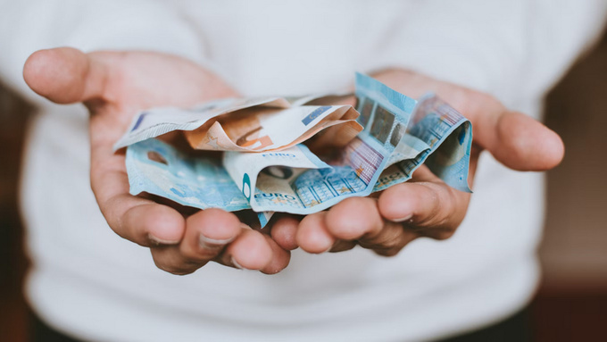 Купюры евро / Фото: unsplash.com   