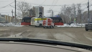 Новый трамвай сломался в Барнауле / Фото: "Инцидент Барнаул"