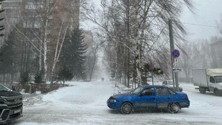 Мощный ураган в Барнауле / Фото: amic.ru