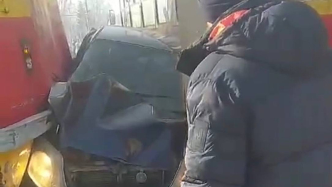 ДТП на Малахова — Юрина в Барнауле / Фото: "В курсе 22"