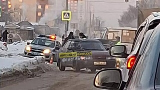 ДТП в Барнауле / Фото: "Инцидент Барнаул"