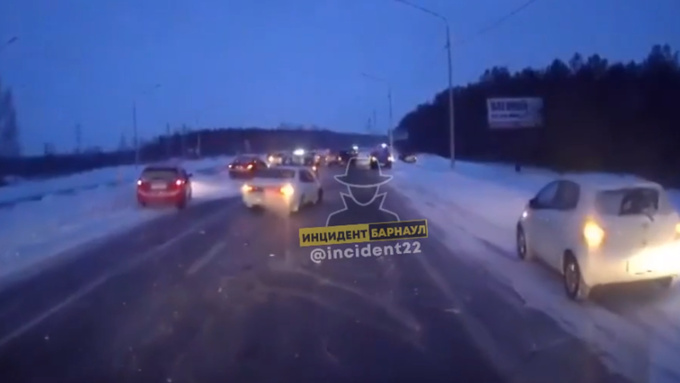 ДТП под Барнаулом / Фото: кадр из видео