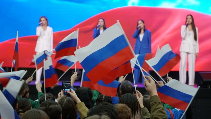 Митинг-концерт "Вместе! За Россию!" в Барнауле / Фото: пресс-служба партии "Единая Россия"