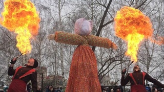 Празднование Масленицы в Барнауле в 2015 году / Фото: amic.ru