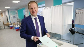 Виктор Томенко голосует на выборах президента / Фото: Андрей Каспришин