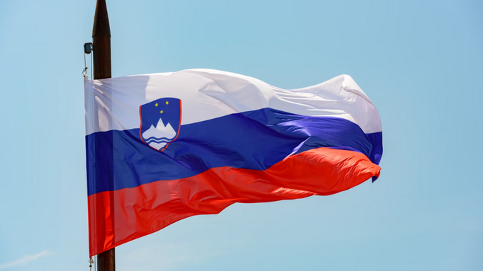 Флаг Словении / Фото: unsplash.com