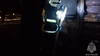 Фото с места пожара / ГУ МЧС России по Алтайскому краю