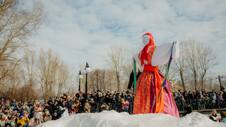 Масленица. Чучело для сожжения / Фото: "Русское Радио Барнаул"