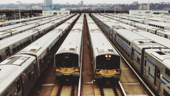 Электропоезда / Фото: pxhere.com 