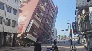 Последствия землетрясения на Тайване / Фото: местные соцсети