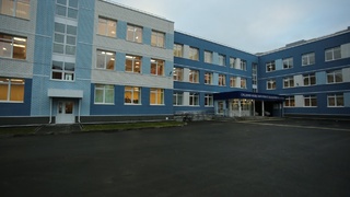 Фото: одна из новых школ в Барнауле/amic.ru