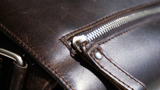 Замок портфеля / Фото: pxxhre.com