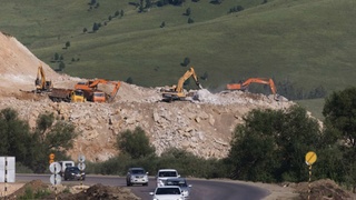 Фото: строительство дороги до Аи/правительство АК