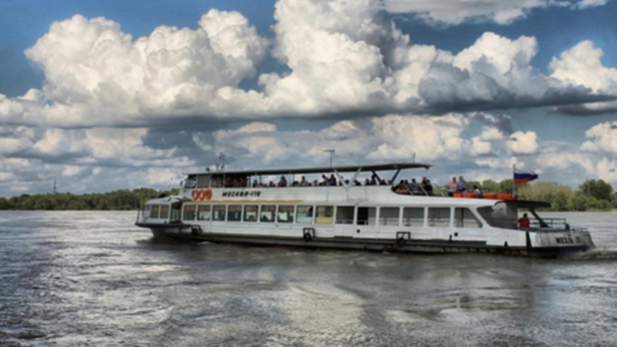 Теплоход на Оби / Фото: amic.ru   