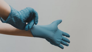 Медицинские перчатки / Фото: unsplash.com