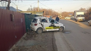 Поврежденная машина / Фото: "Инцидент Барнаул"