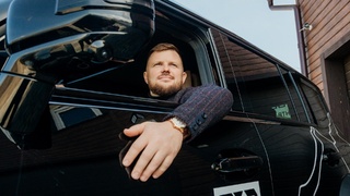 Александр Ваганов за рулем Jetour T2 / Фото: Татьяна Алдабаева
