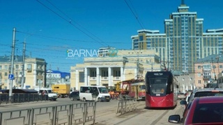 Трамваи на площади Октября / Фото: Barnaul 22