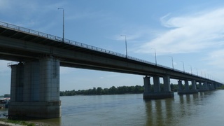 Новый мост через Обь / Фото: amic.ru