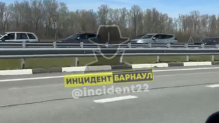 Пробки на трассах / Кадр из видео / Инцидент Барнаул