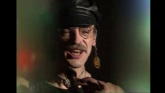 Михаил Боярский / Кадр из видео "Сладкий сон"