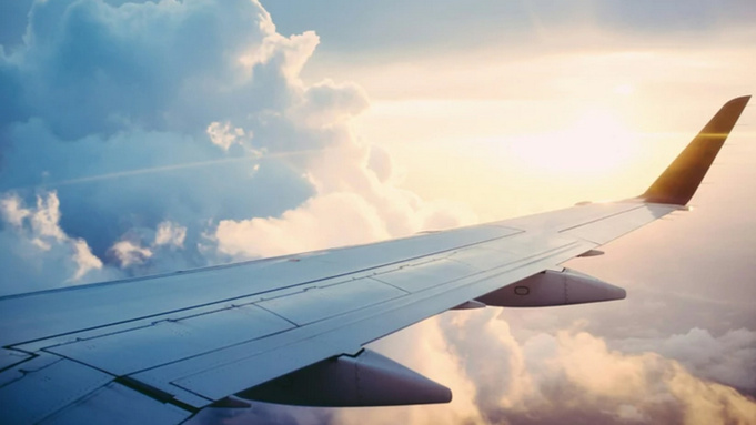 Крыло самолета / Фото: unsplash.com