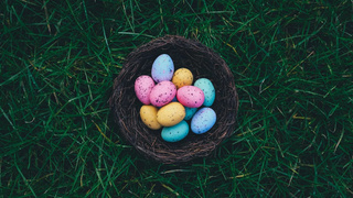Крашеные яйца / Фото: unsplash.com