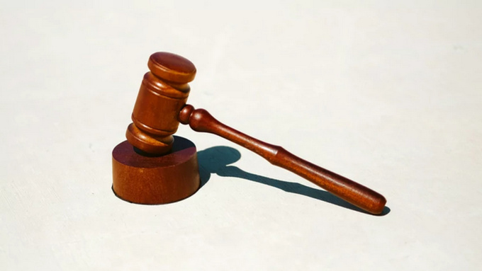 Молоток судьи / Фото: unsplash.com 
