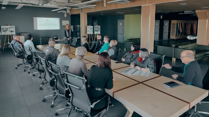 На заводе "Русская кожа" / Фото: ackr22.ru