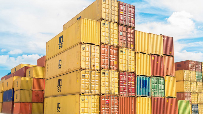 Грузовые контейнеры / Фото: unsplash.com
