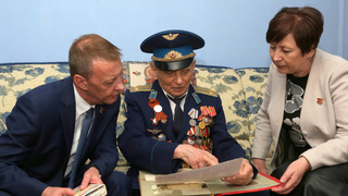 Франк и Буевич у Кушпелева / Фото: пресс-центр мэрии